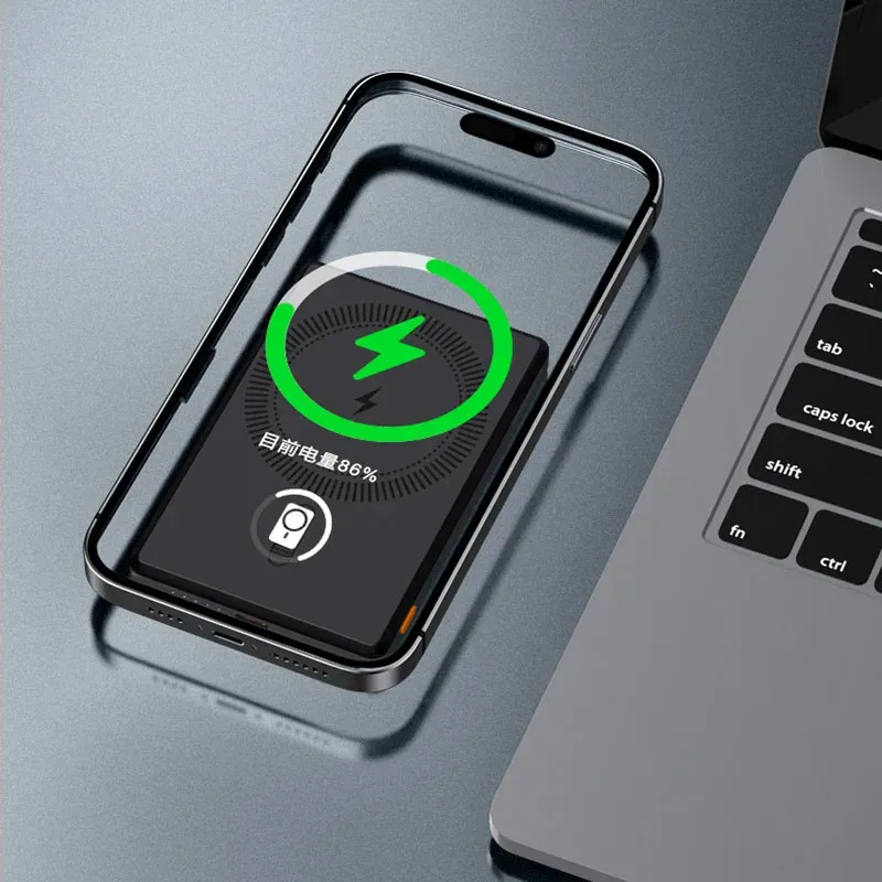 باور بانك محمول بسطح سيليكون ناعم